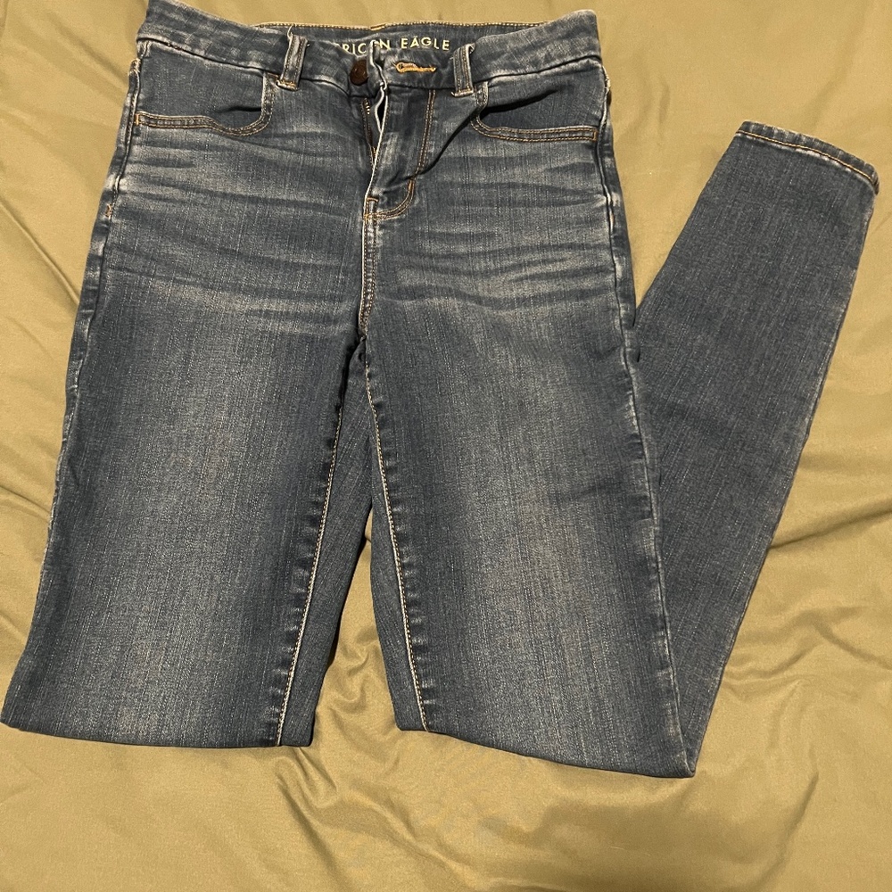 AE Outfitters Women’s Curvy Hi Rise Jegging